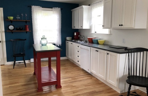 Terra Nova Casa | Head Light Keeper's Residence en la boca de St. John's Harbour!