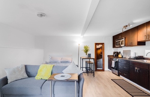 Geyserville Casa | Healdsburg Studio - Vineyard Views!