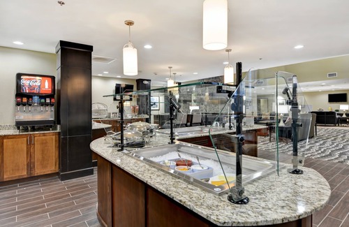 Mount Juliet Condominio | Audiencia Suite Accesible | Desayuno complementario, piscina al aire libre de temporada + gimnasio