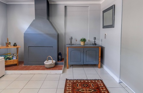 Greyton Casa | Hearnshaw Cottage, prime spot in village