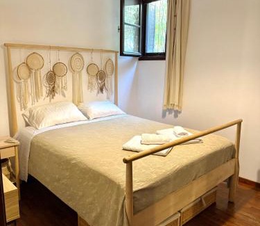 Aegina Town Casa | Heart and Soul of Aegina Apartment