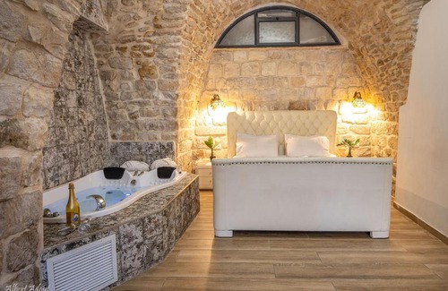 Safed Old City Casa | Heart Mansion Rashbi compound