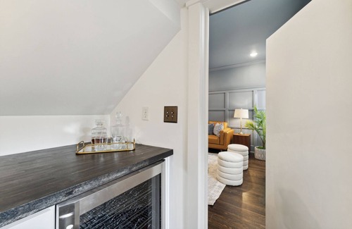 Midtown Casa | Southern Luxury Living in Heart of Ardsley Park by Lucky Savannah