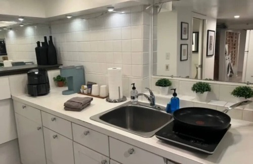 Columbia City Casa | Heart of Bustling Columbia City 1 Bedroom MIL