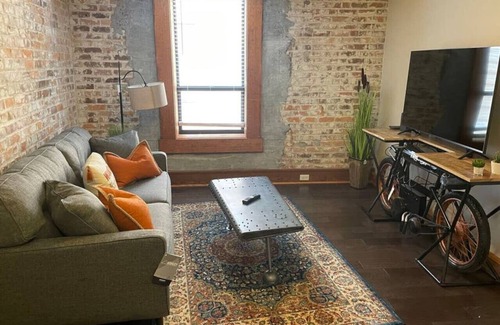 West Freemason Condominio | Heart of Downtown 1 BR/1 BA - Hidden Gem