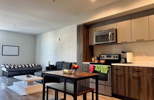 Westlake South Apartamento | Heart of LA - Modern DTLA-KTown Apartments