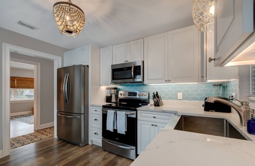 Mount Dora Apartamento | Heart of Mount Dora Historic District, Walk Everywhere, UPSTAIRS Apartment Suite