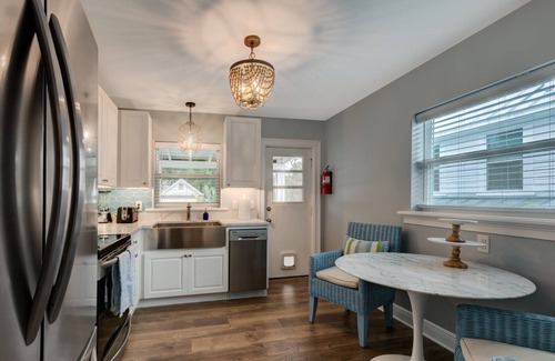 Mount Dora Apartamento | Heart of Mount Dora Historic District, Walk Everywhere, UPSTAIRS Apartment Suite