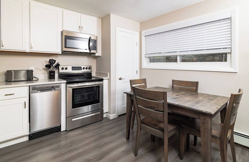 Narragansett Apartamento | Heart of Narragansett Pier