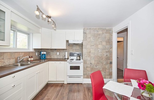 Port Dalhousie Apartamento | Corazón del país del vino de Niágara en la famosa ciudad de Port Dalhousie
