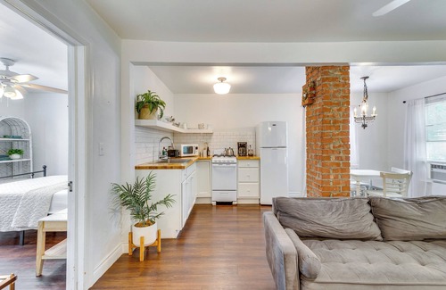Central Oklahoma City Cabaña | Heart of OKC Plaza District: Duplex Near Shops!