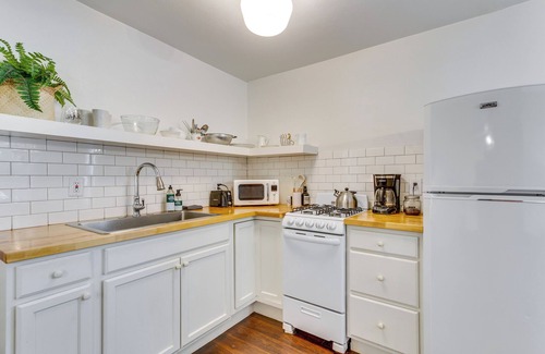 Central Oklahoma City Cabaña | Heart of OKC Plaza District: Duplex Near Shops!
