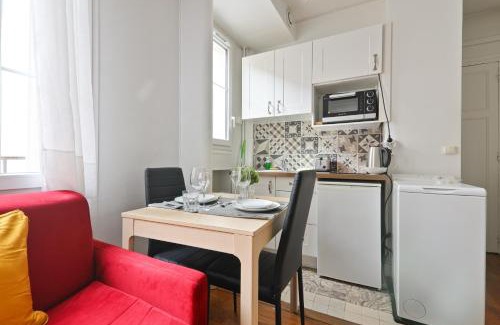 Quartier de l'Ecole-Militaire Apartamento | Heart of Paris - Studio - 2P - Invalides Free Netflix
