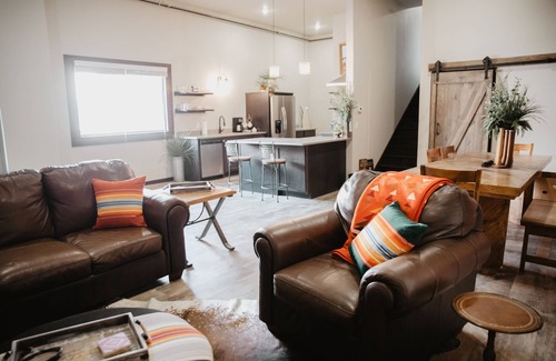 Pendleton Casa | ★Heart of Pendleton★Downtown LUXURY & LOCATION★