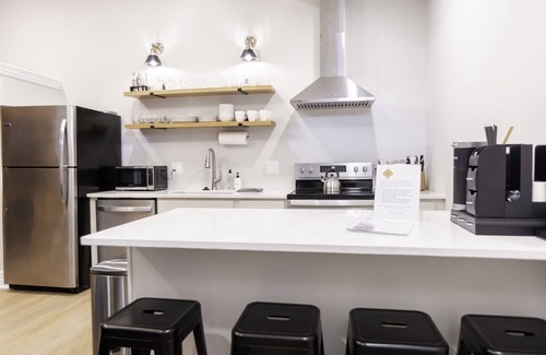Victorian Village Apartamento | Heart of Short North with FREE Parking
