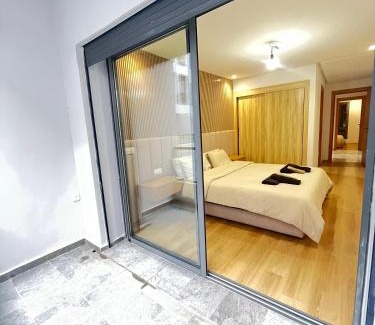 Tangier Apartamento | Heart Of Tangier Luxurious Spacious & Stylish Apartment 3 Bedrooms Just For Families Close to Marjane & Stade Ibn Batouta In Tangier