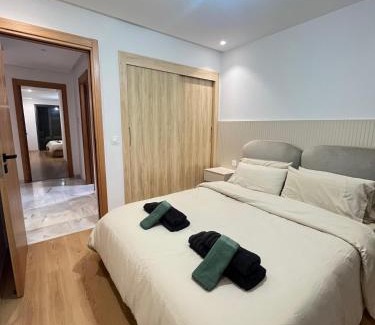 Tangier Apartamento | Heart Of Tangier Luxurious Spacious & Stylish Apartment 3 Bedrooms Just For Families Close to Marjane & Stade Ibn Batouta In Tangier
