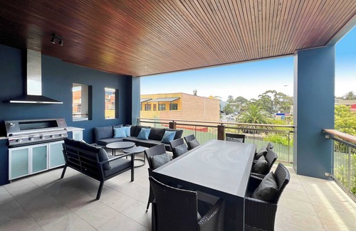 Shellharbour Casa | Heart of the Village - Walk to the Waters Edge