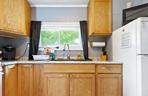 Twin Mountain Cabaña | Heart of the White Mountains Cottage w Hot Tub! #3