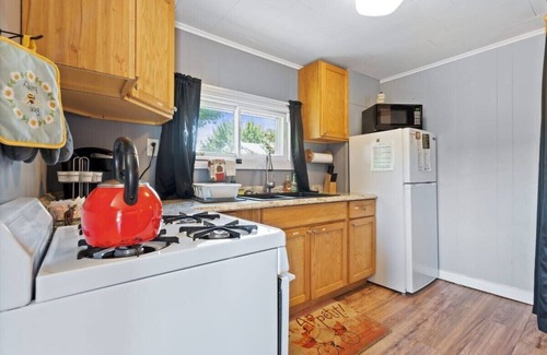 Twin Mountain Cabina | Heart of the White Mountains Cottage w Hot Tub! #3
