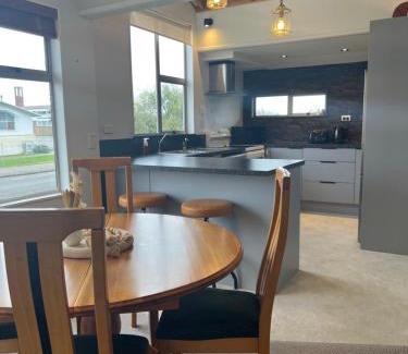 Invercargill Casa | Heart of Windsor