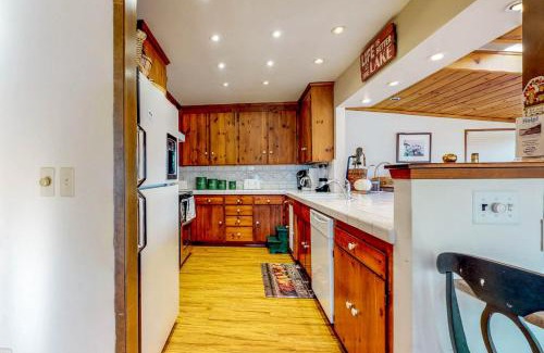 Groveland Casa | Heart's Desire on the Lake (01-275)
