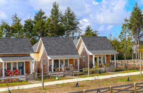 Seabrook Casa | Heart Song by Seabrook Hospitality