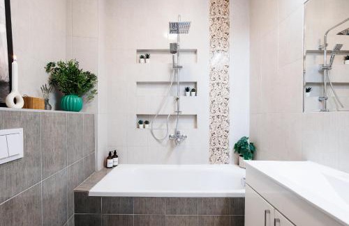 Kosancicev Venac Apartamento | Heart Strings with Terrace Old Town Renovated