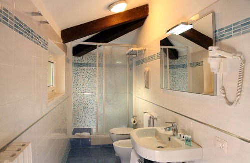 Vatican Hotel | Hearth Hotel