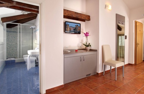 Vatican Hotel | Hearth Hotel