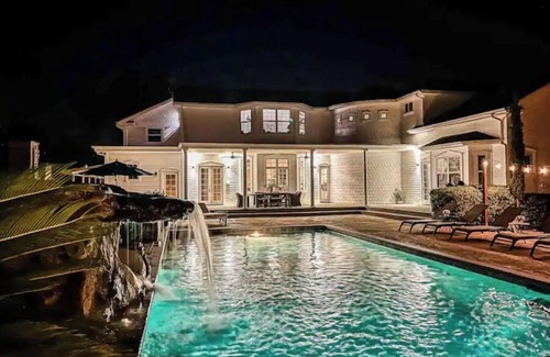 Fallbrook Casa | Heated Pool 40' Waterslide, Spa, Sauna, 5Beds 5Baths
