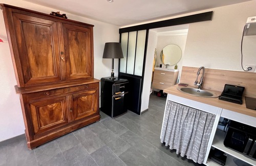 Alata Apartamento | Heated pool 4X8 5-seater Jacuzzi