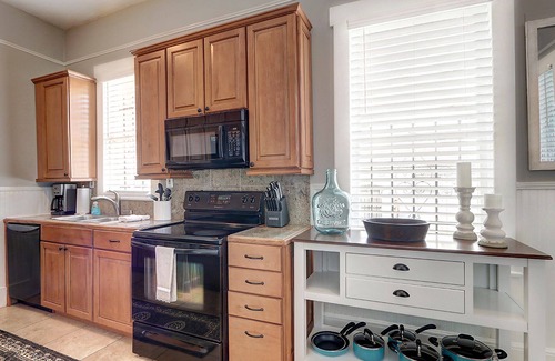 Dixon Park Apartamento | Hermosa casa de vacaciones de Savannah que pone el parque Forsyth a tu puerta!