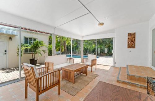 Northwood Shores Casa | Heated Pool, Beach, Miramar Villa by RoveTravel