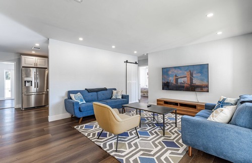Harbor Village Casa | Heated Pool - FirePit - 1 Mile to Beach - Pets Ok
