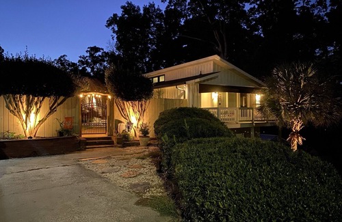 Augusta Casa | Heated pool-Hot tub-Dog friendly-3 Living spaces- 5BR; 4bath; 2mi to Master’s