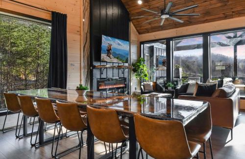 Wears Valley Casa | Heated Pool - Incredible Sunsets - Designed 4 FUN