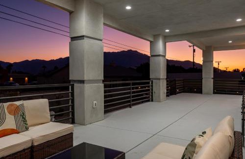 B-Bar-H Ranch Casa | Heated Pool, Jacuzzi, Pickleball, Movie Theater, Sauna - Spacious 4BR