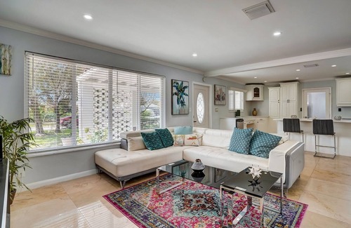 Cypress Lakes Casa | Heated Pool! Kayak & Waterfront +1 Mile To Beach!