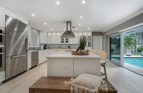 Imperial Point Casa | Heated Pool + King Beds, 2 Miles from the Beach