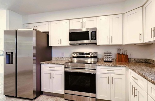 Golden Beach Estates Casa | Heated Pool! Luxe 3br Bikes, Beach, 27-Acre Park
