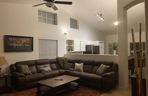 Parke Place Casa | Heated Pool! Pet Friendly and no pet fee!! Electric vehicle charger in garage.