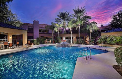 Central Scottsdale Apartamento | Heated Pool, Spa, Fitness Center, Central Location
