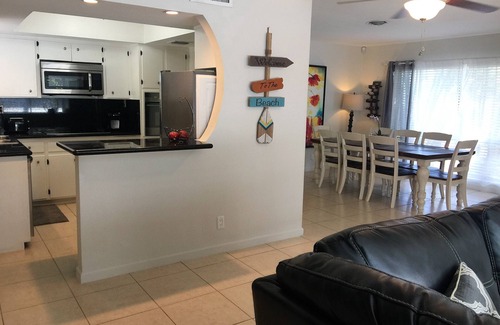 Imperial Point Casa | Casa soleada de Fort Lauderdale / Tiki Hut / Piscina climatizada