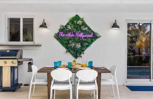North Central Hollywood Casa | Heated Pool with Beach Gear, The Other Hollywood