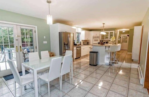 Stroudsburg Casa | Heat Private Pool | Hot Tub | Sauna | Game Room