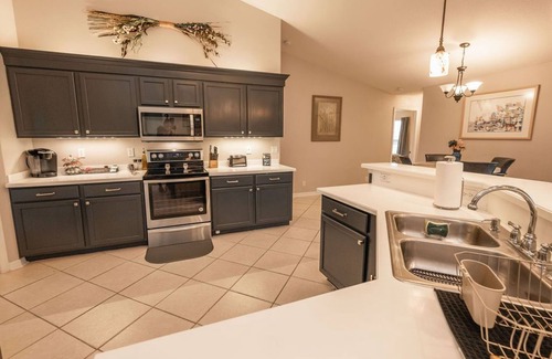 Port Saint Lucie Casa | Heated Salt Water Pool Home- Sleeps 12- Putting Green