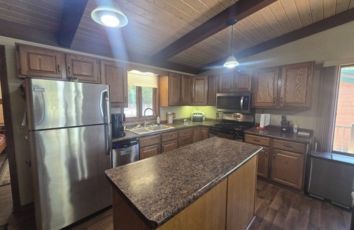 Spooner Cabina | Heated Swimming Pool, Charming 3-Bedroom 2-Bath Lake Home With AC, WiFi Spooner