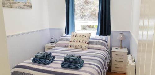 Looe Casa | Heated Swimming Pool Looe Polperro Cornwall Holiday Home