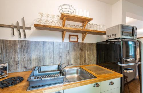 East Lewiston Apartamento | Heather Lodge 10 with Hot Tub